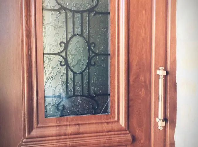 Village House Grevena 格雷韦纳