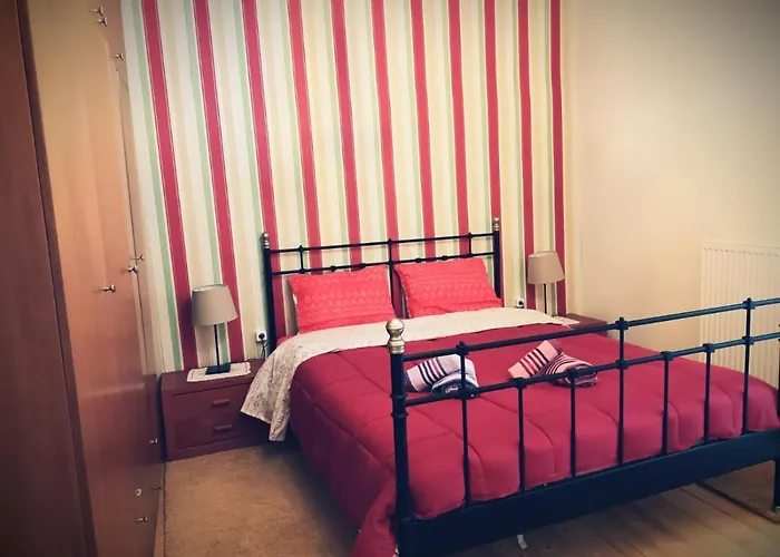 Village House Grevena * 格雷韦纳