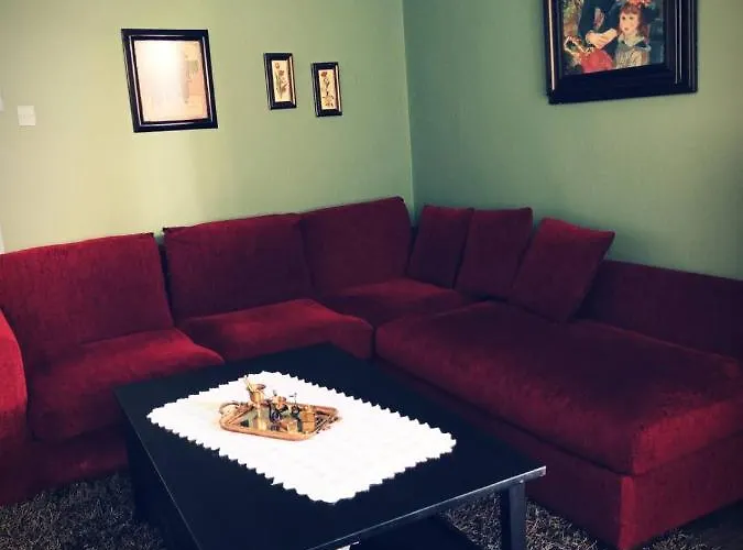 Village House Grevena * 格雷韦纳